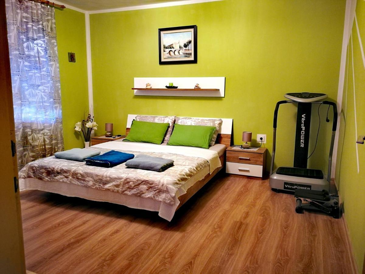 Apartments Anita Crikvenica Εξωτερικό φωτογραφία