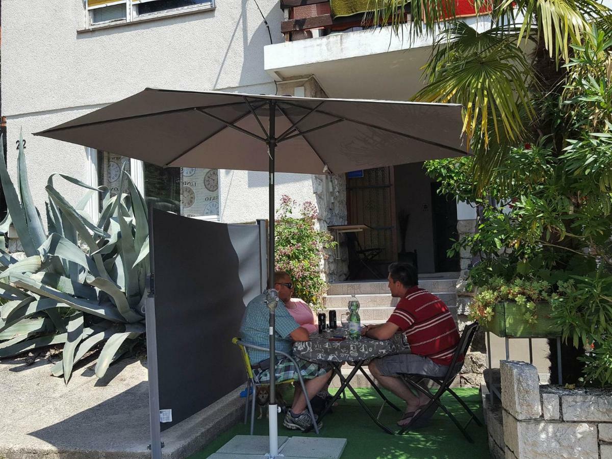 Apartments Anita Crikvenica Εξωτερικό φωτογραφία